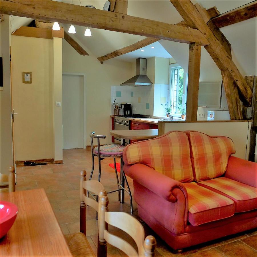 Apartmán Le Glycine A Manoir Sainte Cecile Juvigny-Val-d'Andaine Exteriér fotografie